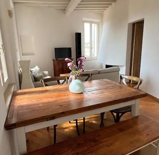 Apartment A Due Passi Dal Duomo