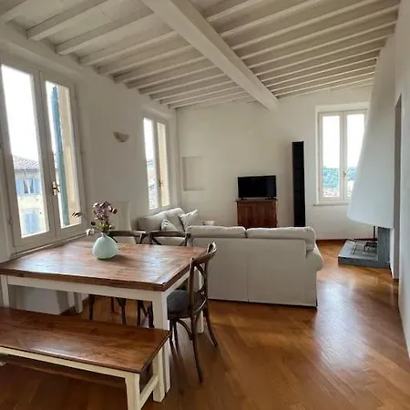 Apartment A Due Passi Dal Duomo