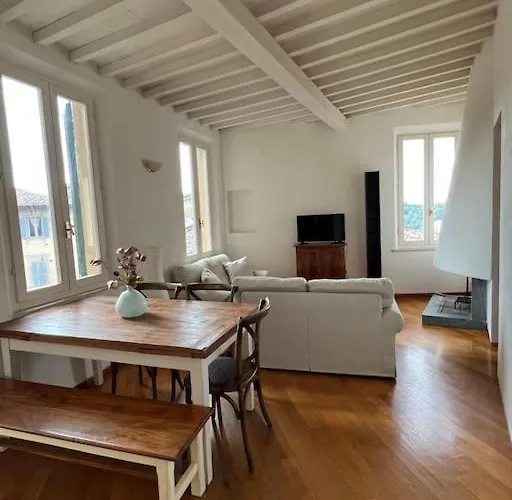 Appartement A Due Passi Dal Duomo